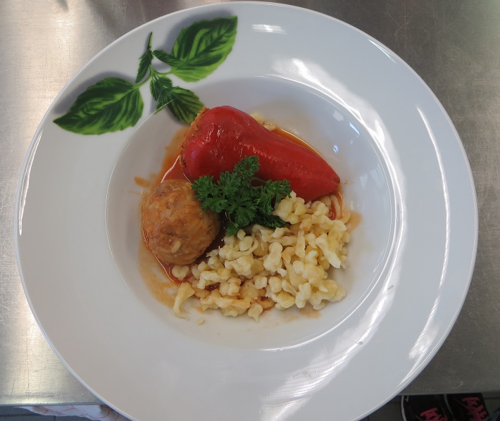 Paprika mit Nokedli