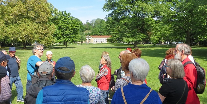 Führung im Kurpark